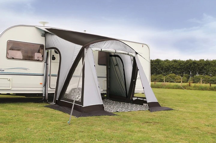 sunncamp dash air 220 sc the dash air awning is manufactured in the new ace-tech 75d fabric, incorporates the proven air volution technology with a front panel that can be rolled up or used as a canopy when utilised with the optional canopy pole set. side